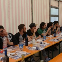 Pranzo.tavolata2.passeggiata2016